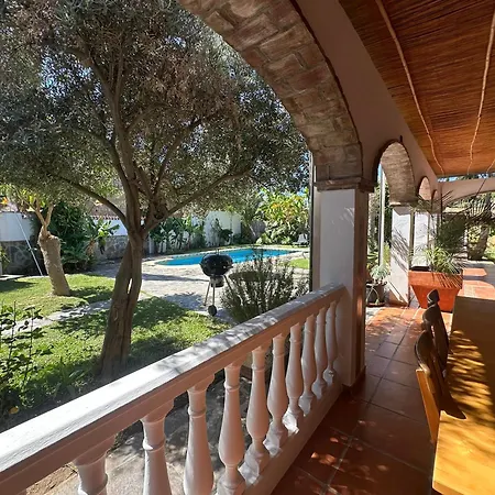 Andaluza Jacuzzi Piscina Palmeras * Nerja